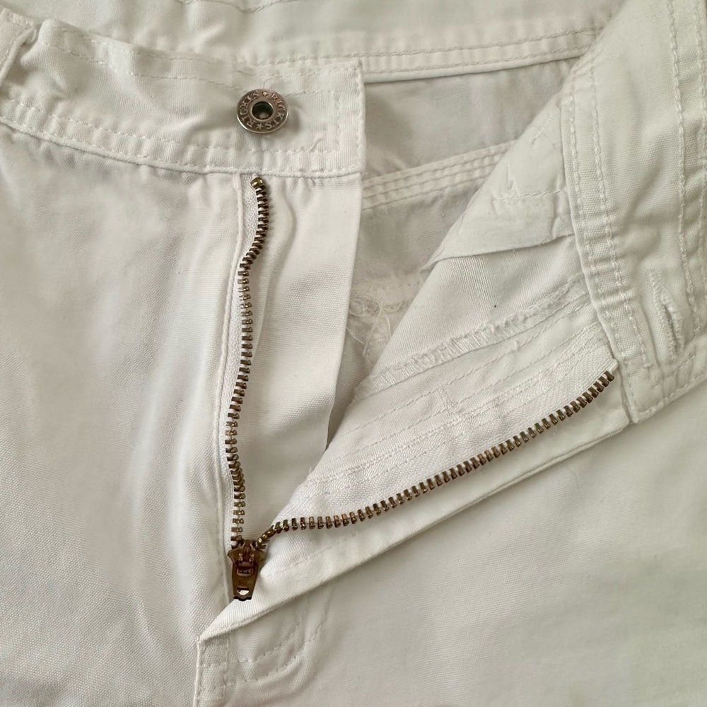 RICKI’S White Casual Versatile Summer Shorts - Picture 9 of 14